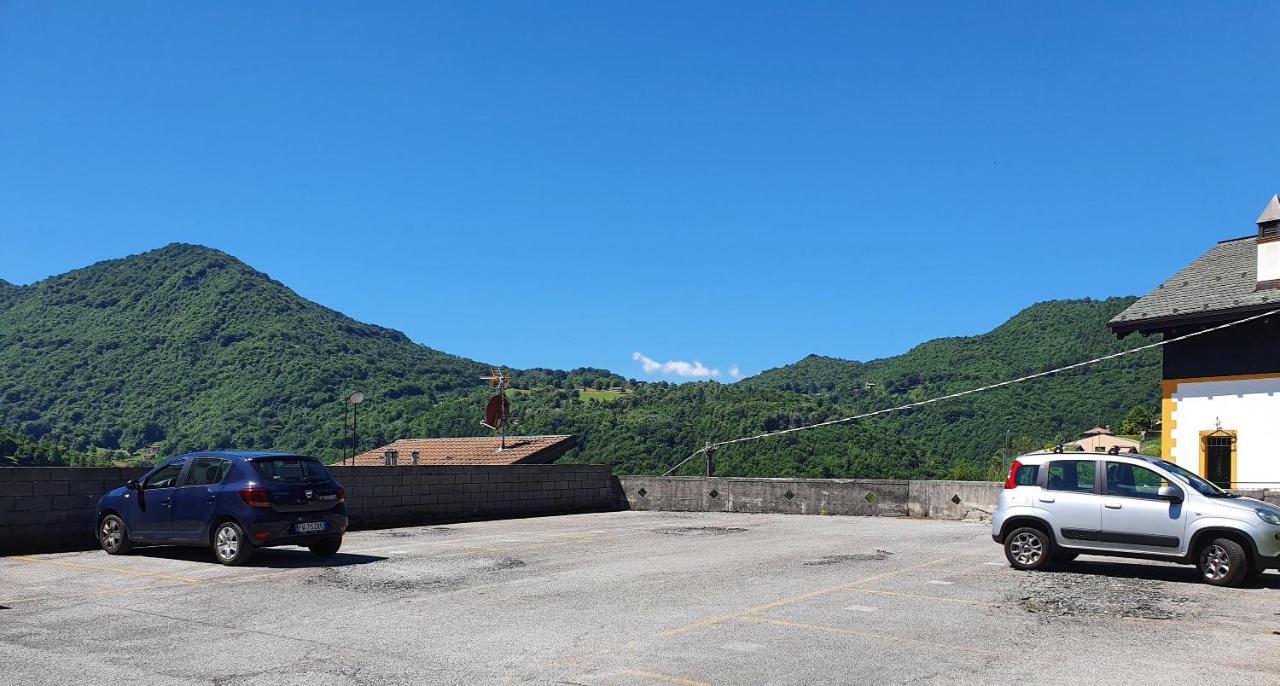 Apartmán Mansarda Fra Monte E Lago Esino Lario Exteriér fotografie